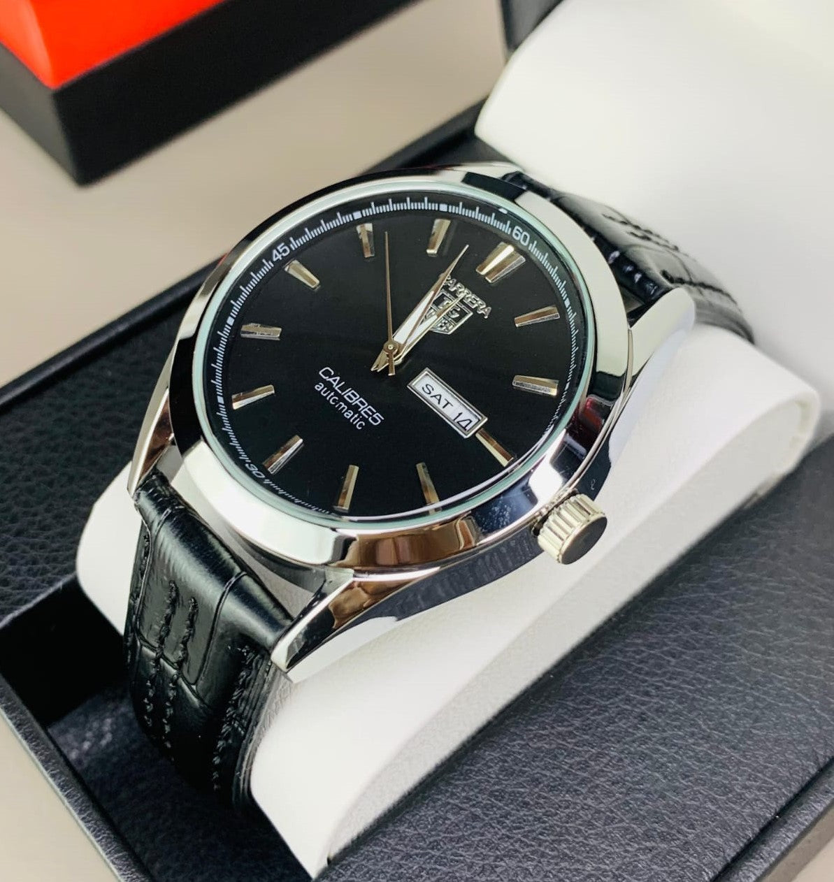 Caliber 5 Automatic Movement - New Luxury watch With Day & Date