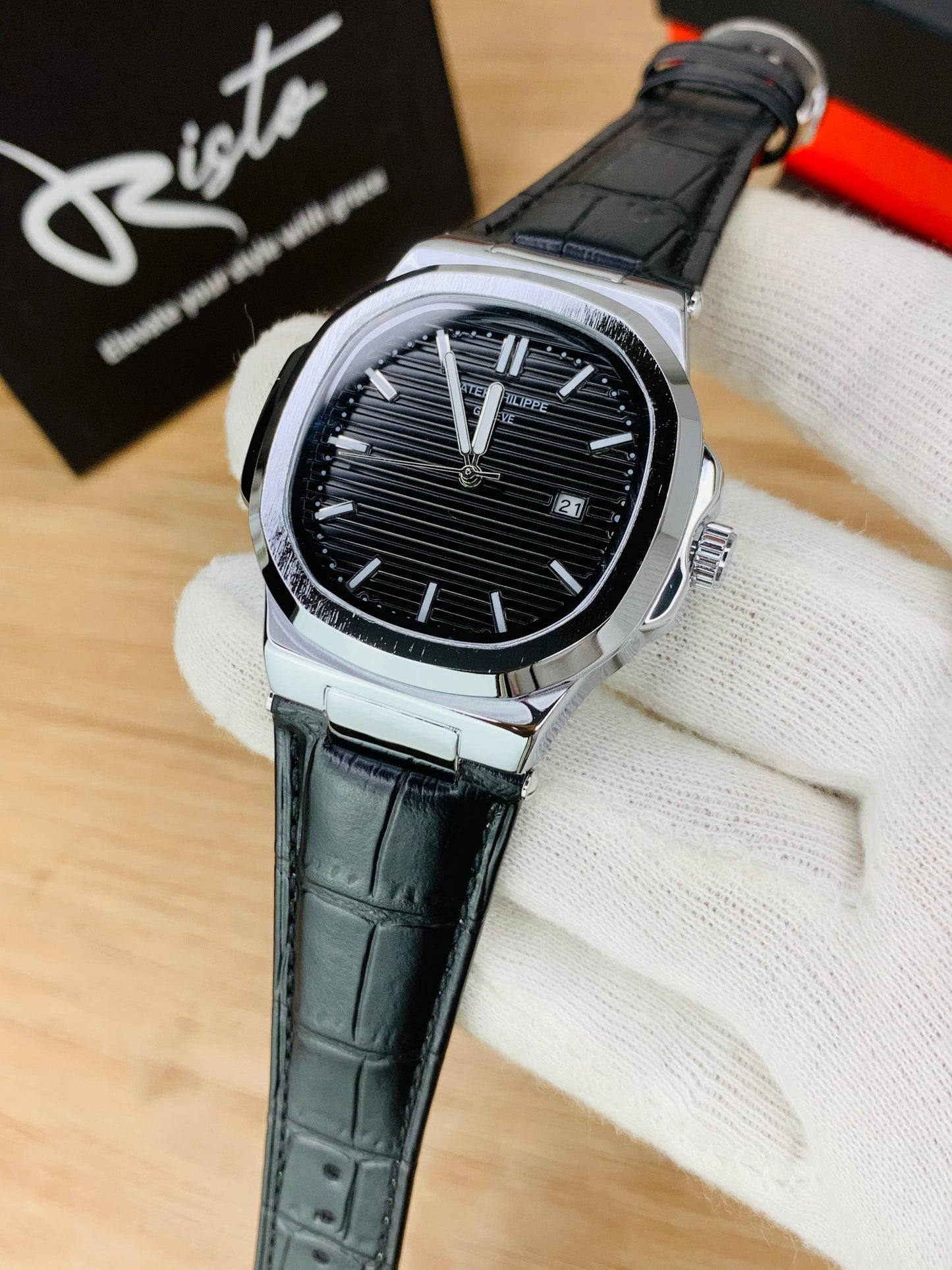 Patek Philippe Nautilus - Leather Strap