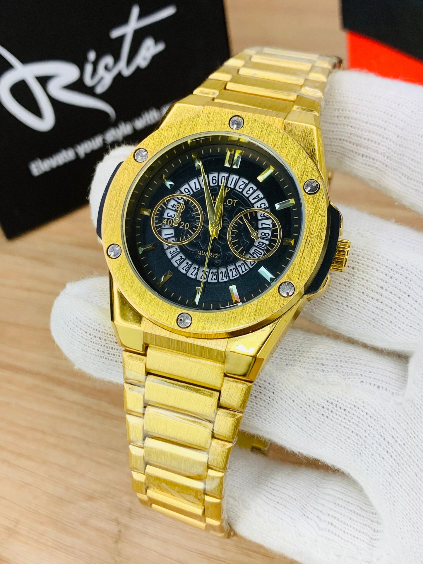 Hublot Gold Limited Edition - Metal Body