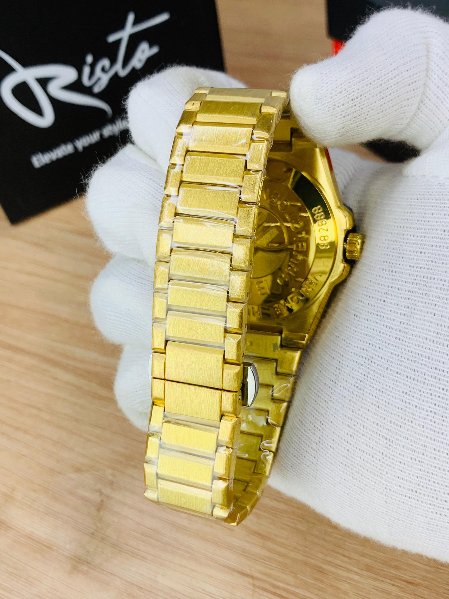 Hublot Gold Limited Edition - Metal Body