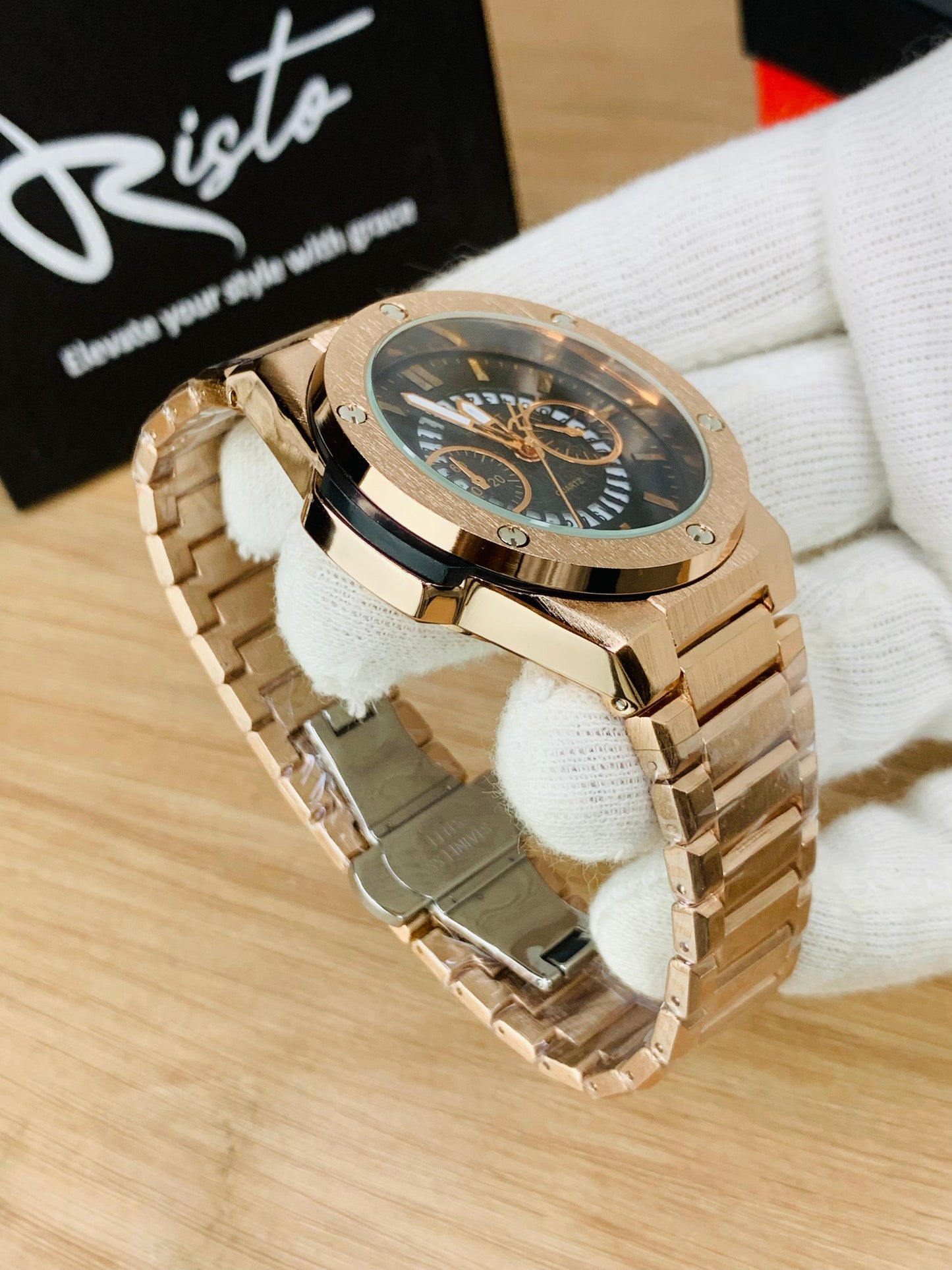 Hublot Rose Gold Limited Edition - Metal Body
