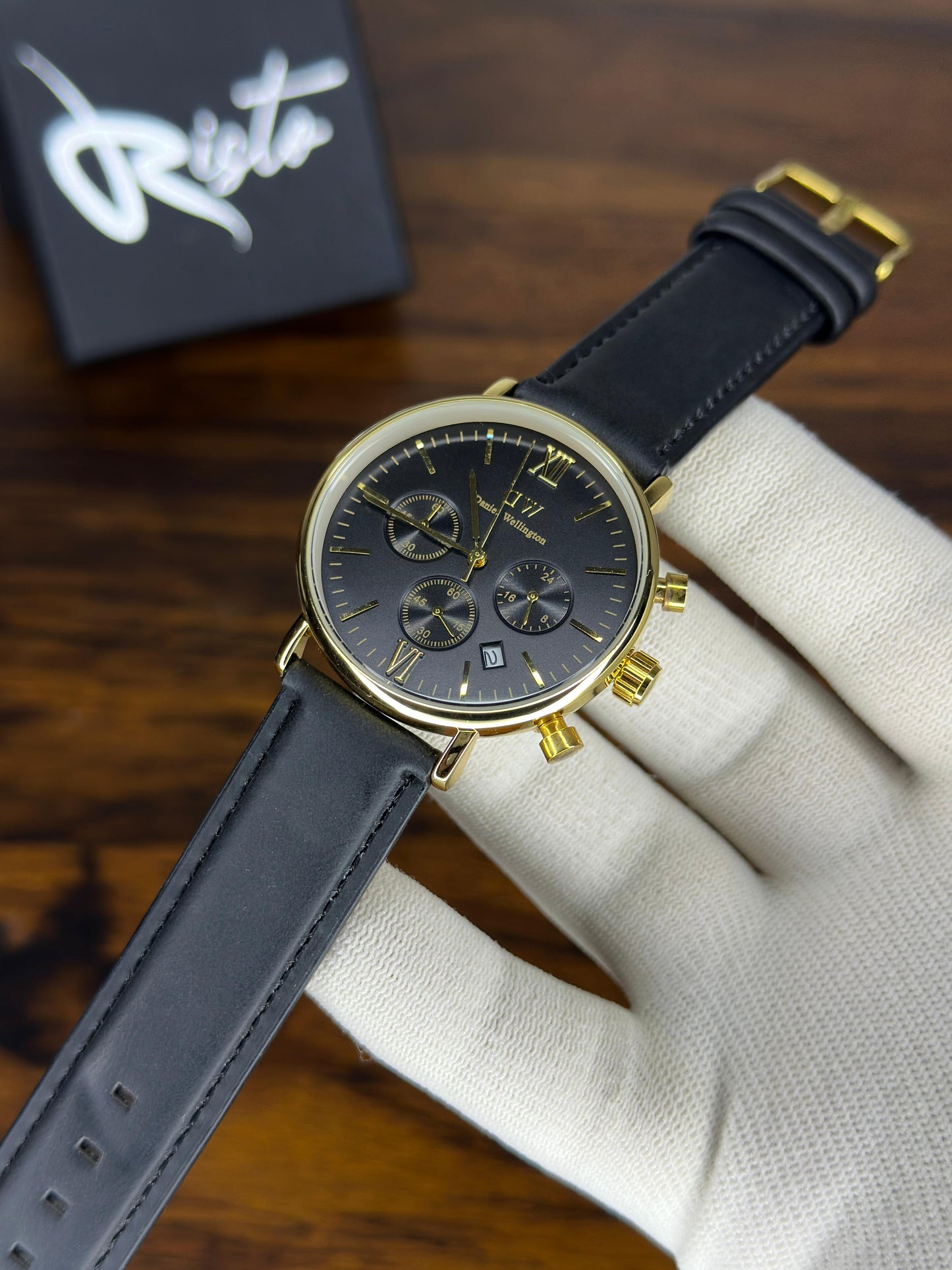 Daniel Wellington Chronograph Watch - Imported