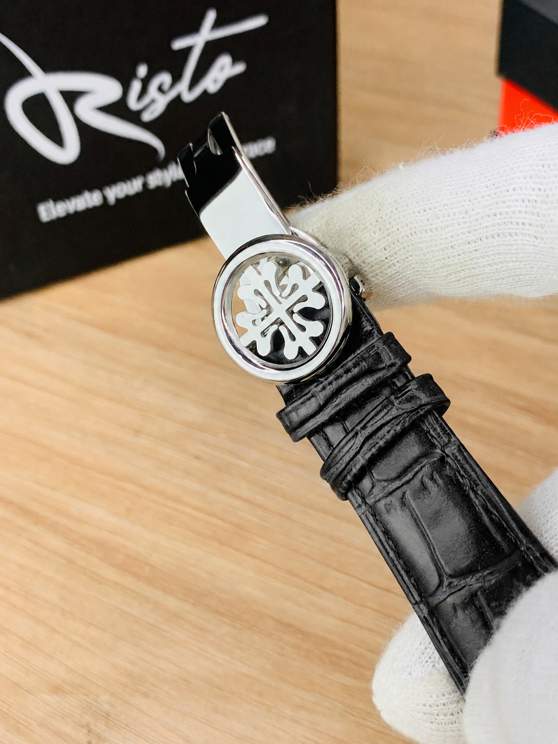 Patek Philippe Nautilus - Leather Strap Black & Black