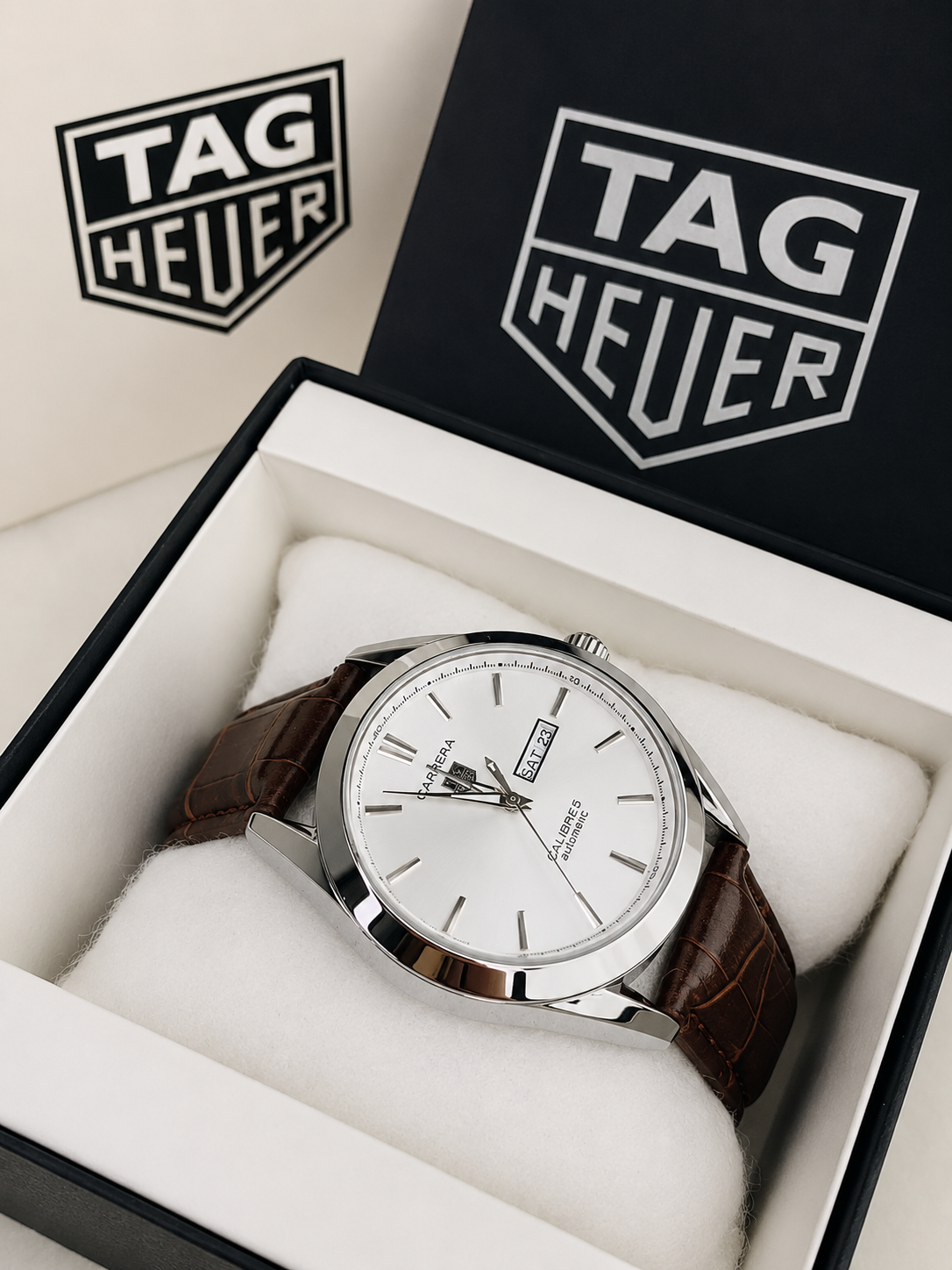 Caliber 5 - New Luxury watch With Day & Date - 6 Months Official Warranty