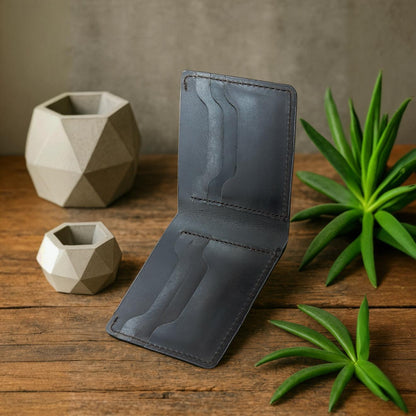 The Fixer - Classic Bi-Fold Leather Wallet - Black