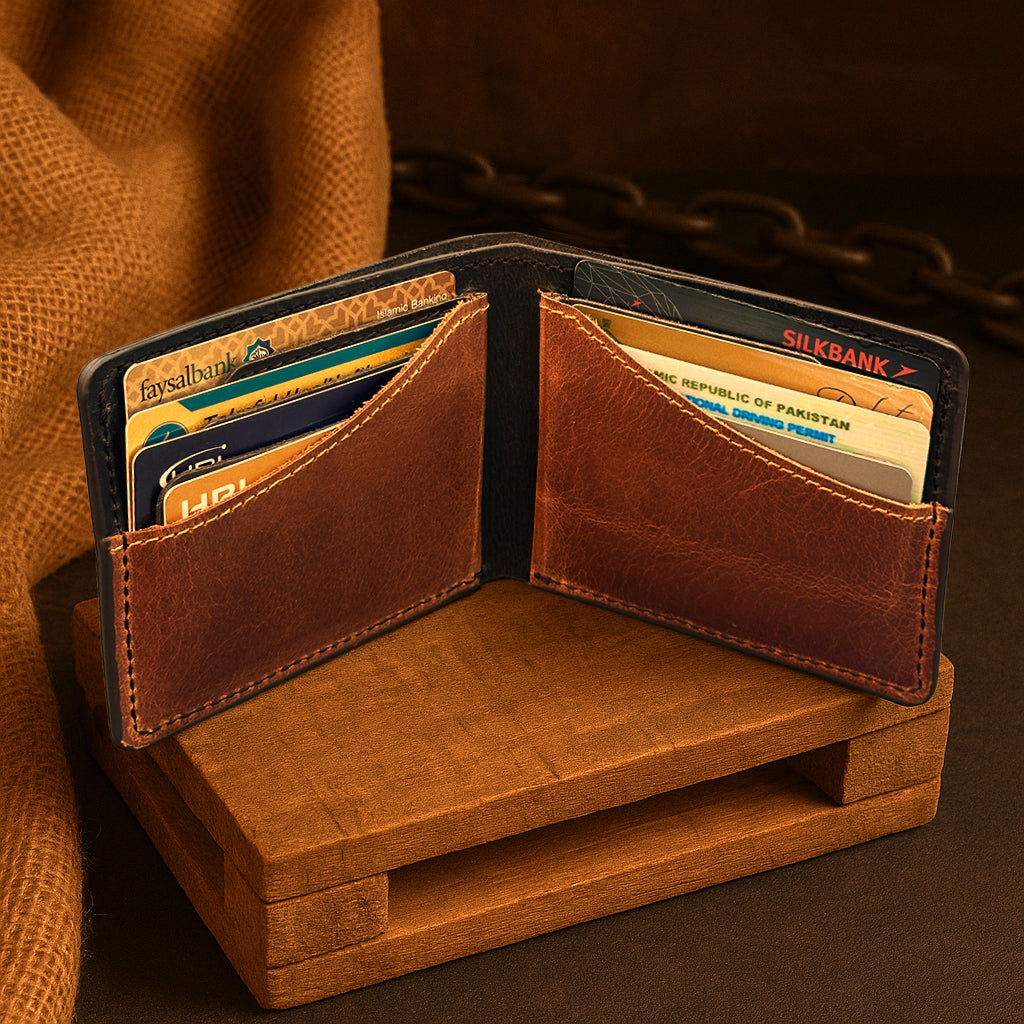 The Curve - A Leather Bifold Wallet - Black/Brown