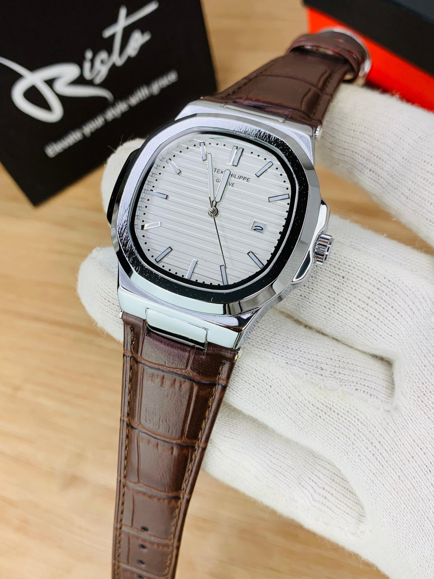 Patek Philippe Nautilus - Leather Strap