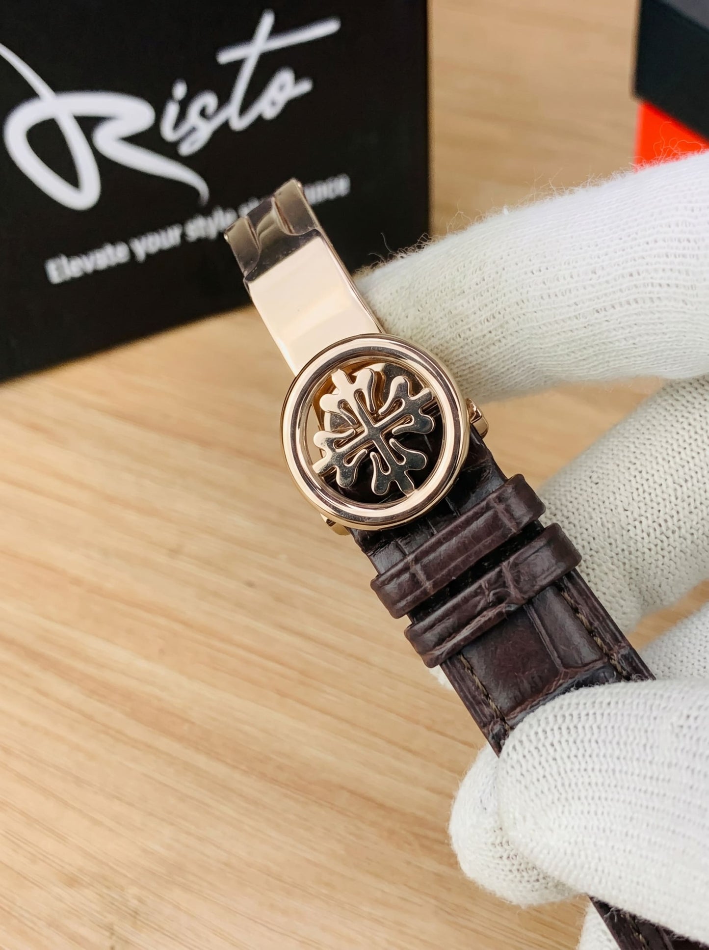Patek Philippe Nautilus - Leather Strap brown Dial Brown & Rose Gold