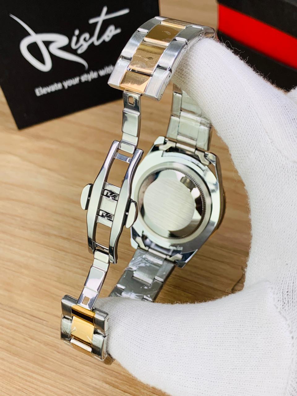 Rolex Yacht-Master 40mm Oyster Steel & Rotatable Bezel