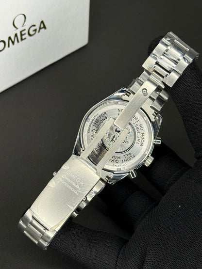 Omega Speedmaster Racing Co-Axial Master Chronometer Chronograph